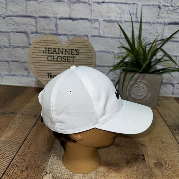 Nike Golf Heritage86 Performance Logo Adjustable Hat - White - Picture 2 of 8